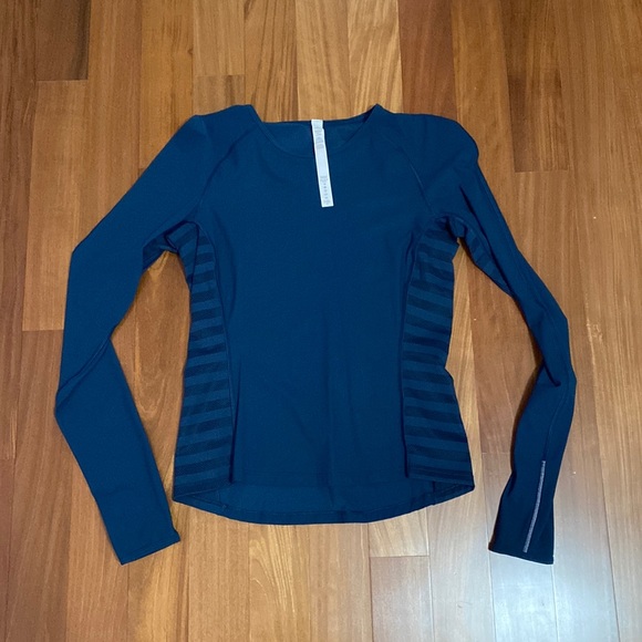 lululemon long sleeve top - Picture 1 of 3
